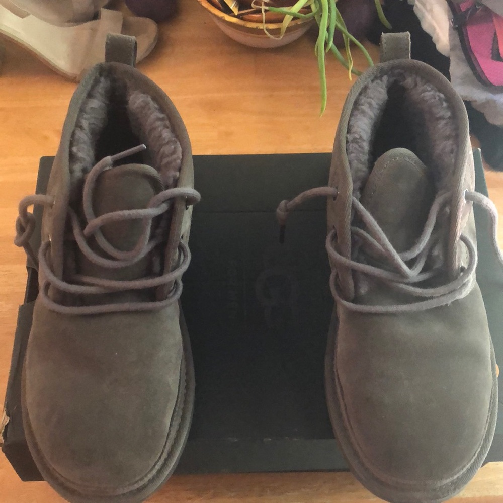 Mens UGG Neumel Casual Shoe - Gray